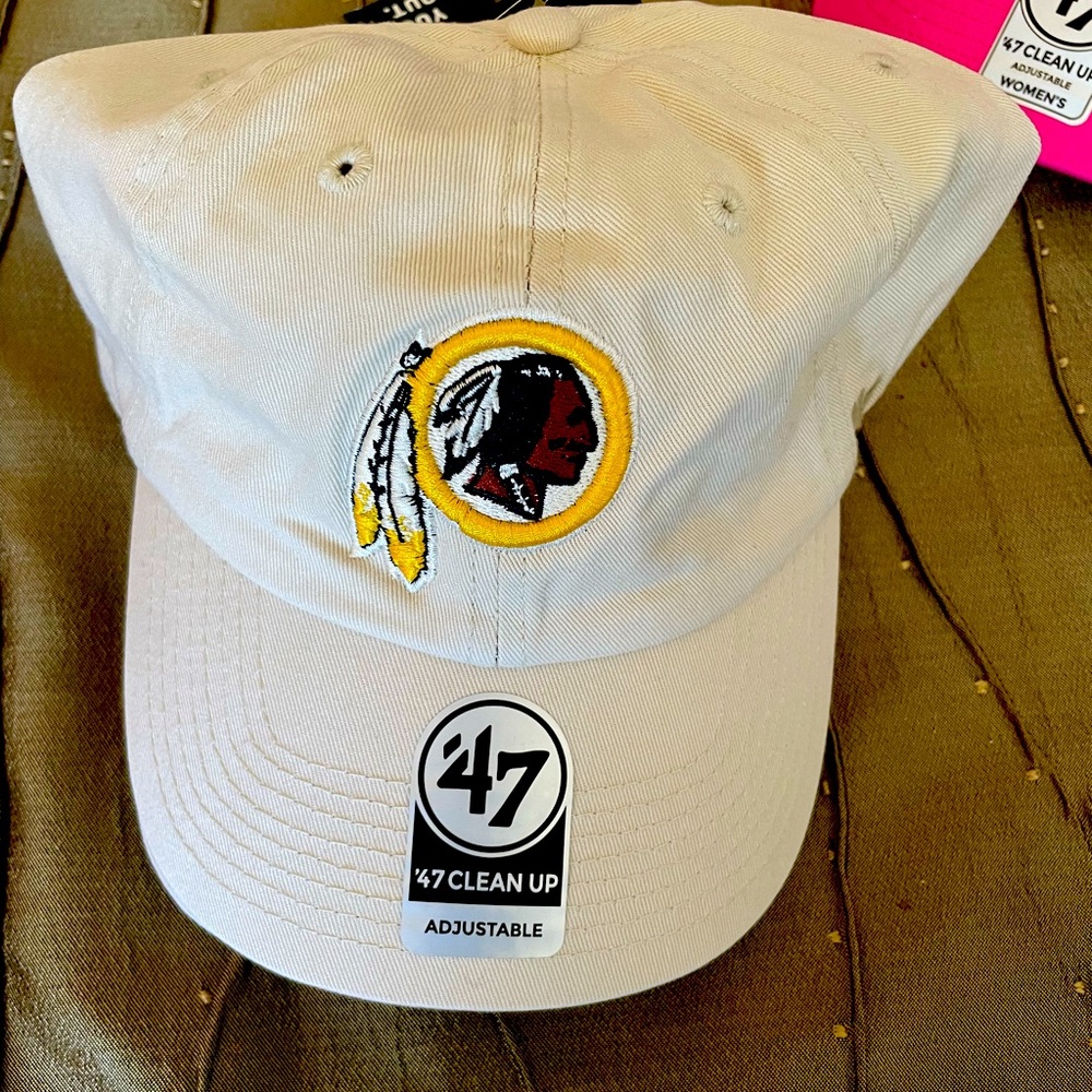 New Never Worn Washington Redskins Ladies Baseball Cap